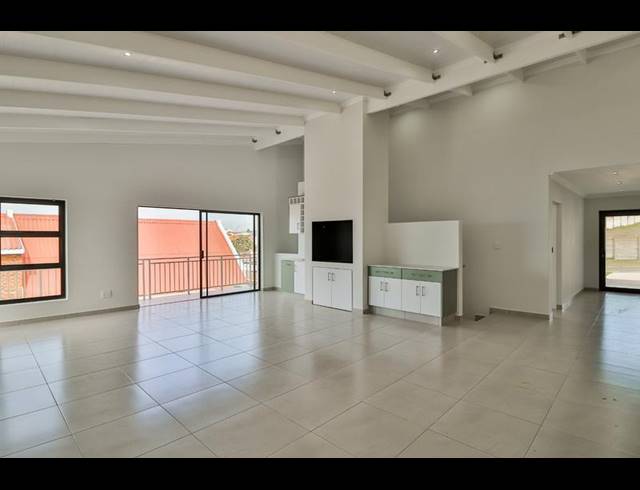 3 BEDROOM HOUSE FOR SALE IN DANA BAY